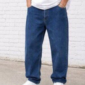 CALVIN KLEIN Relaxed Fit Jeans - Size 38